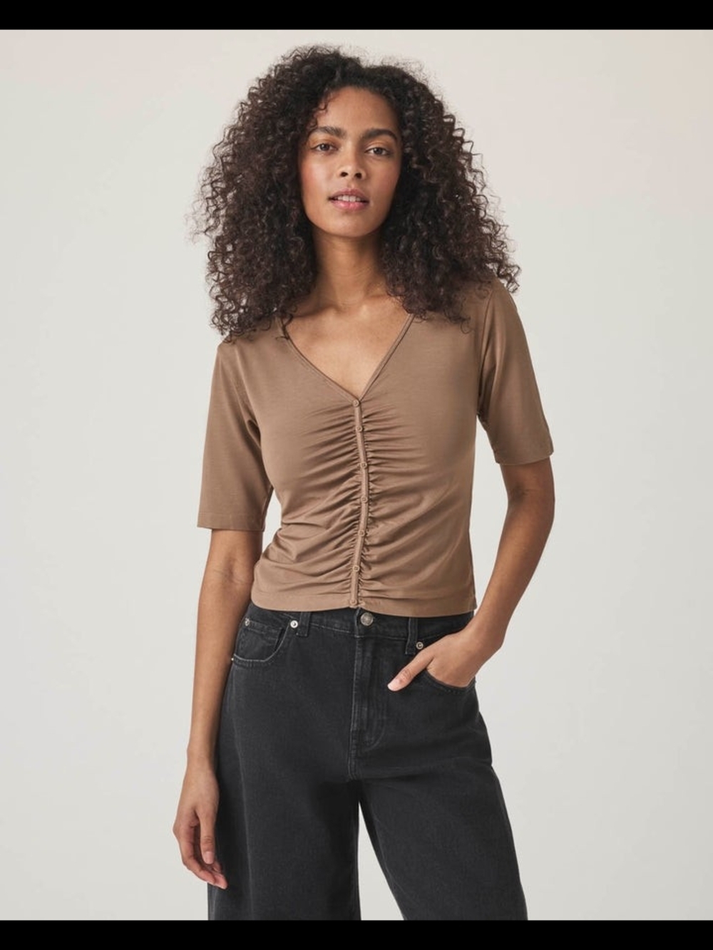 NWT SPLENDID Yasmima Ruched Tee - Pine Bark